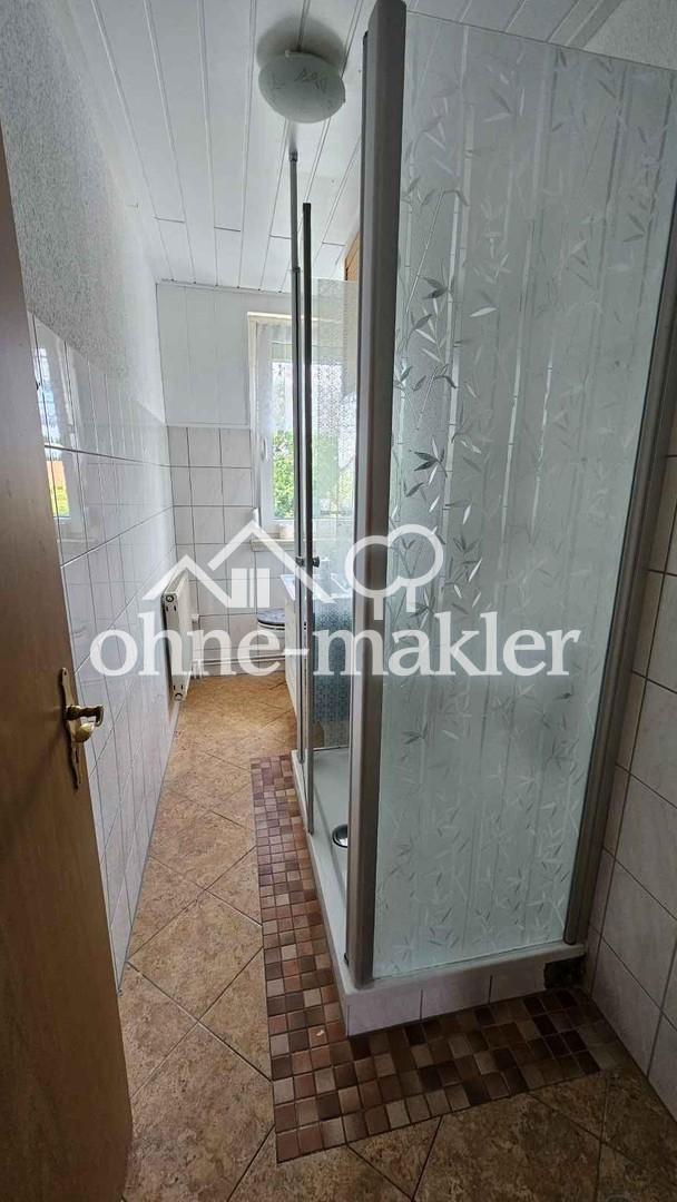 renovierte 3-Zimmer-Wohnung mit Einbauküche + Kamin – wohngeldfähig, frei ab sofort - Photo 4