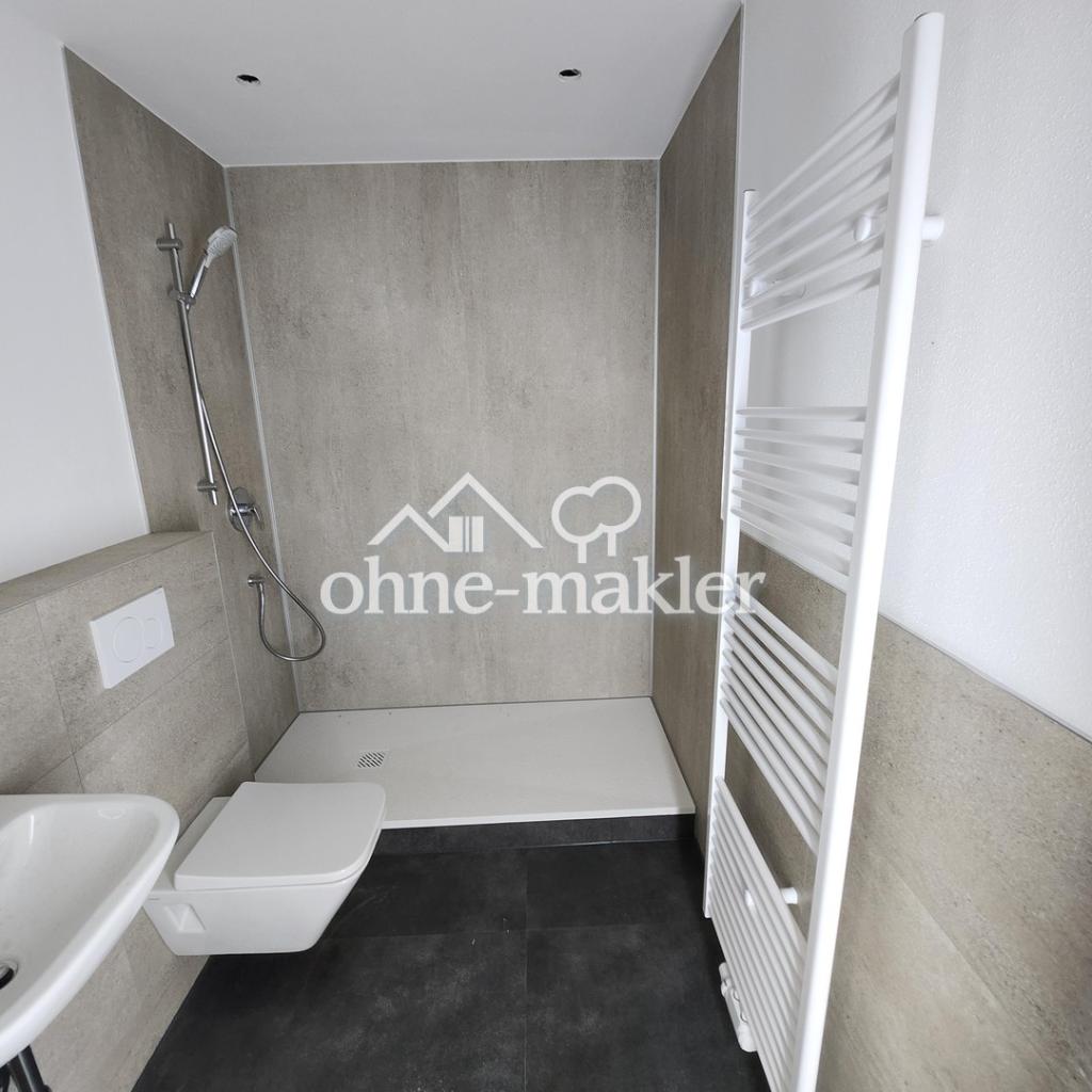 *** super schöne 2 Zi-Wohnung mit Balkon in Aeschach-Lindau ALLES NEU *** - Photo 4