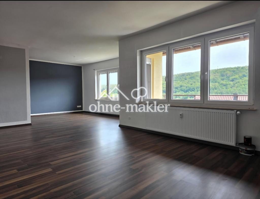 Große Wohnung für die ganze Familie ab sofort zu mieten in Arnstein-Halsheim - Photo 1