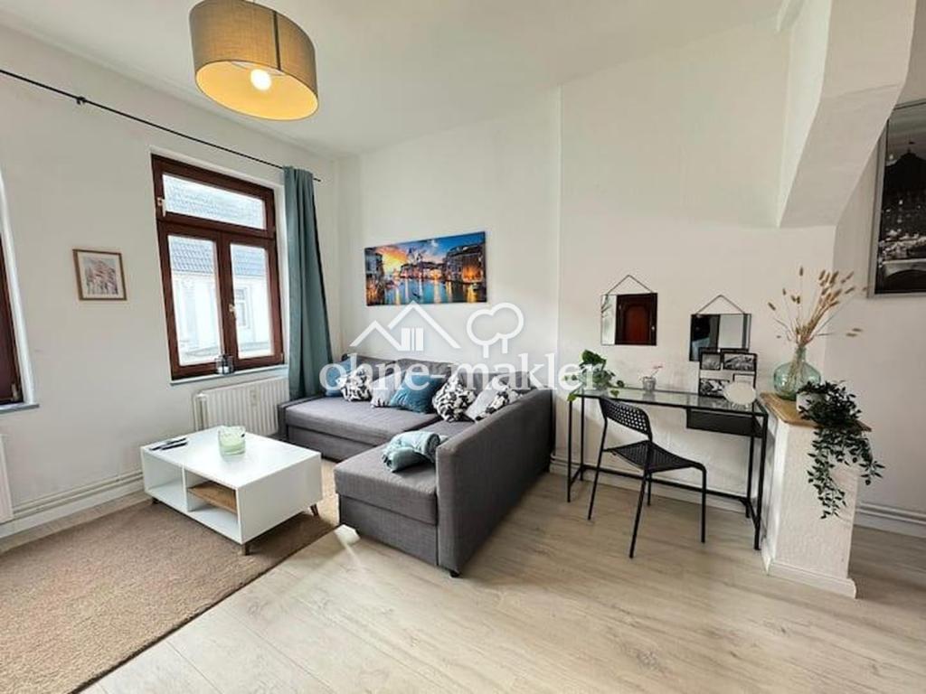 Helle 2-Zimmer-Wohnung mit Balkon im 3. OG – in Bremerhaven - Photo 1