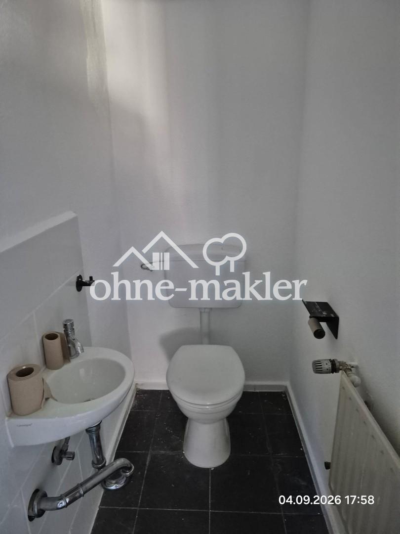 Renovierte 3-Zimmer-Wohnung mit Einbauküche in Altensteig - Photo 4
