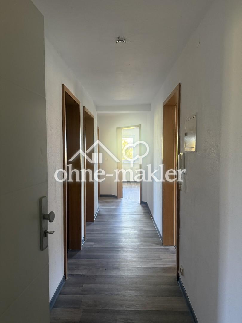 Renovierte 3-Zimmer-Wohnung mit Einbauküche in Altensteig - Photo 5
