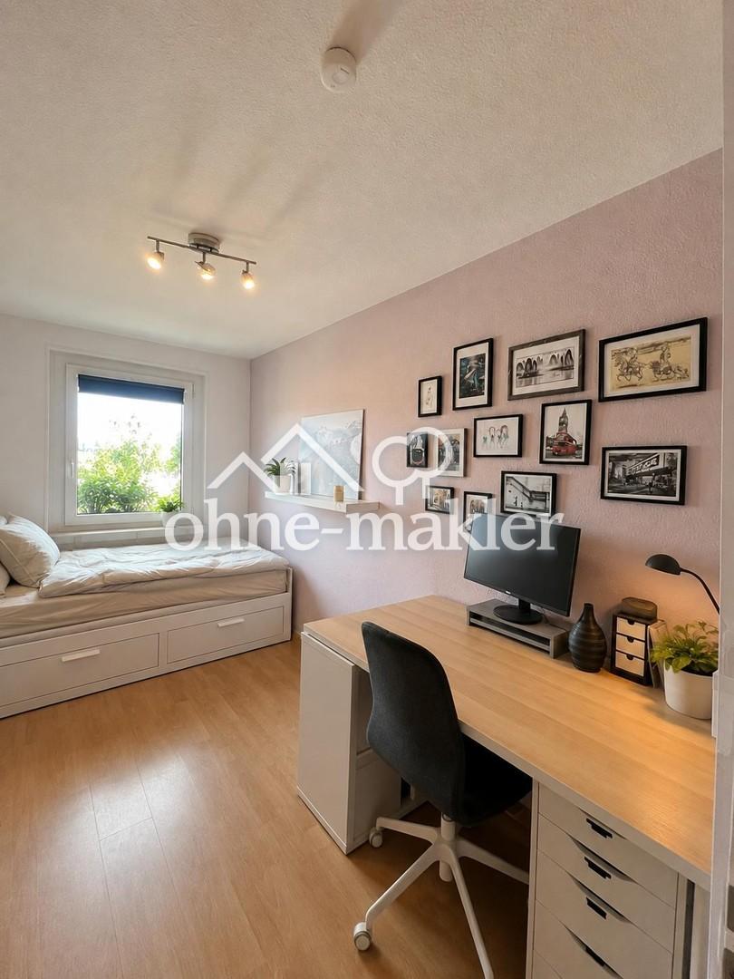 Elterlein: Sonnige 3-Zimmer-Wohnung mit großem Balkon und Einbauküche - Photo 2