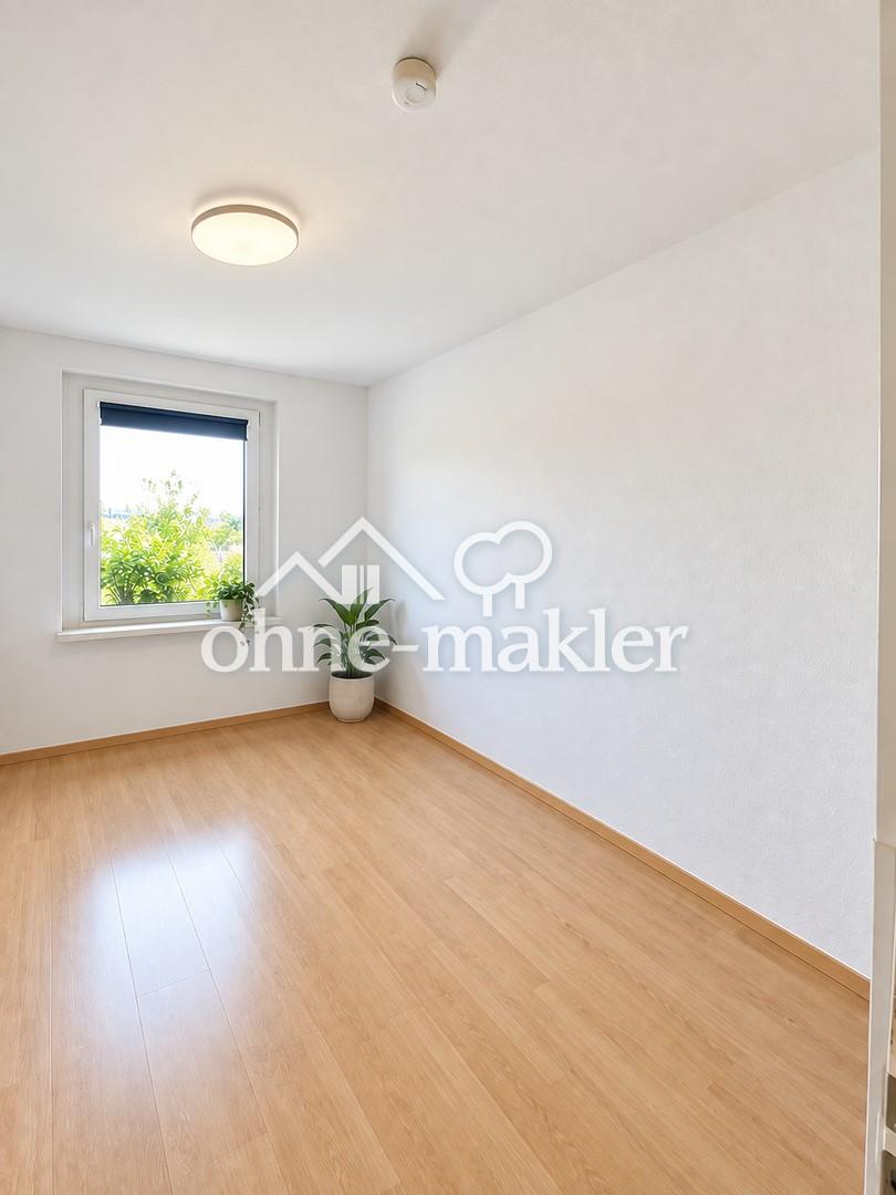 Elterlein: Sonnige 3-Zimmer-Wohnung mit großem Balkon und Einbauküche - Foto 2