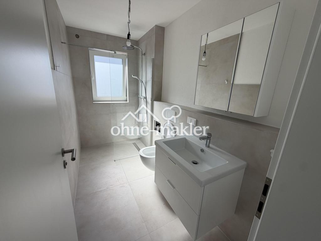 Stilvolle 2-Zimmer-Wohnung mit eigenem Garten und moderner Ausstattung - Photo 5