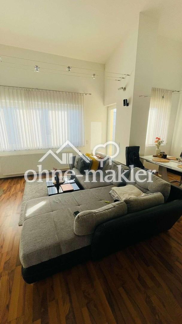 2,5 Zimmer- Galerie-Wohnung mit großem Balkon, EBK & Kamin, NU-Wiley - Photo 3