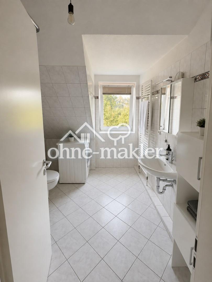 Großzügige, helle 3 Zimmerwohnung zum 01.10 oder 01.11 - Photo 5