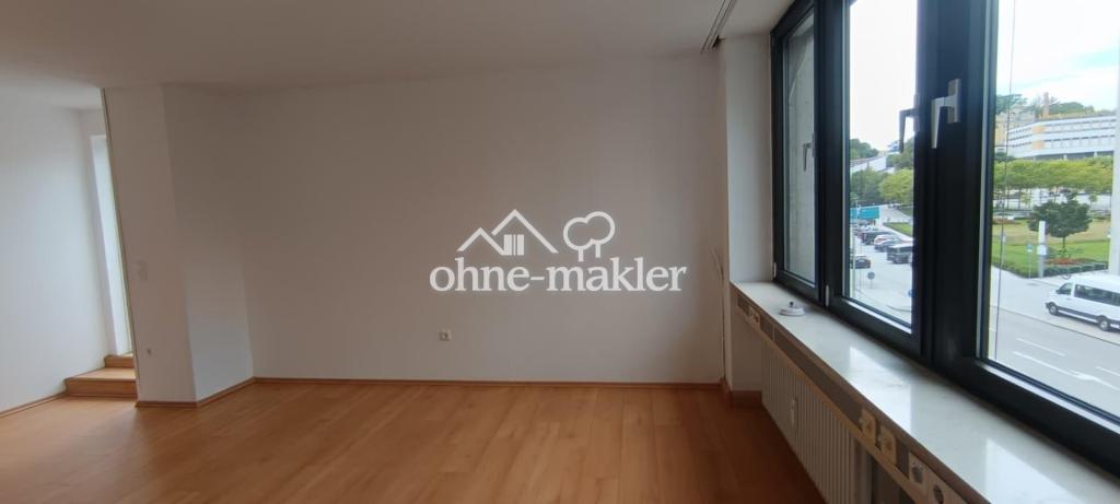 Große 4 Zimmer WHG mit Dachterrasse in bester Lage mit Stellplatz - Foto 2