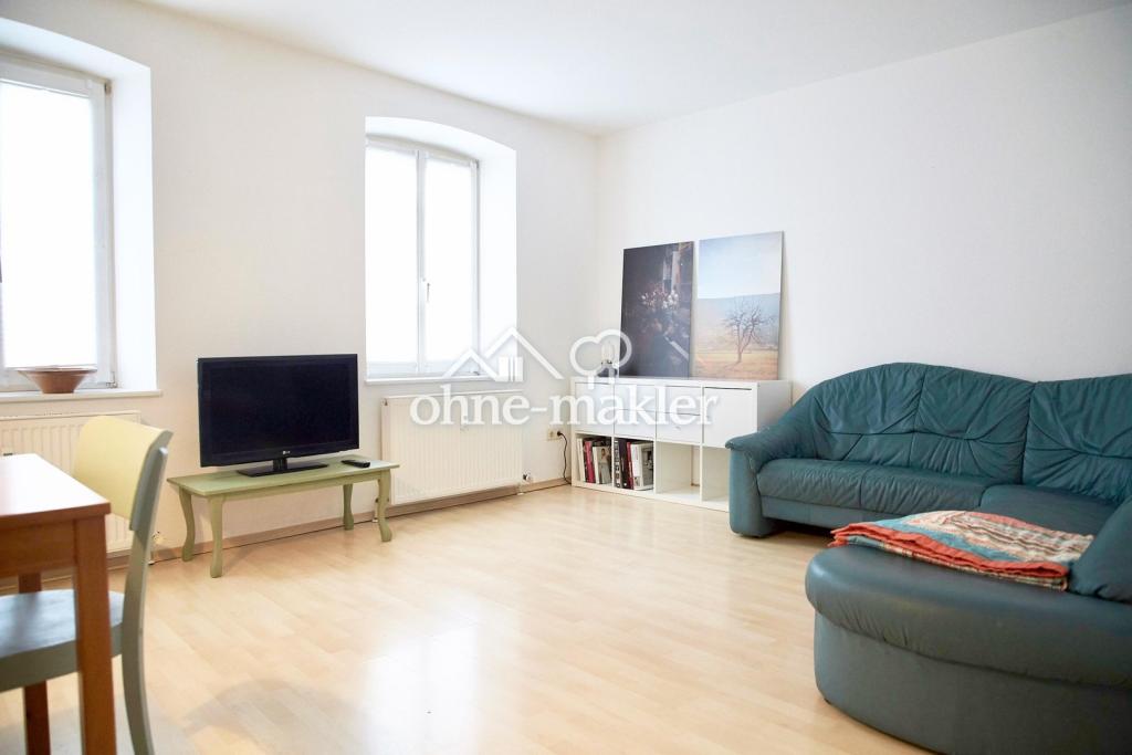 Möblierte 2-Zimmer-Wohnung mit Einbauküche und Carport in zentraler Lage - Photo 1
