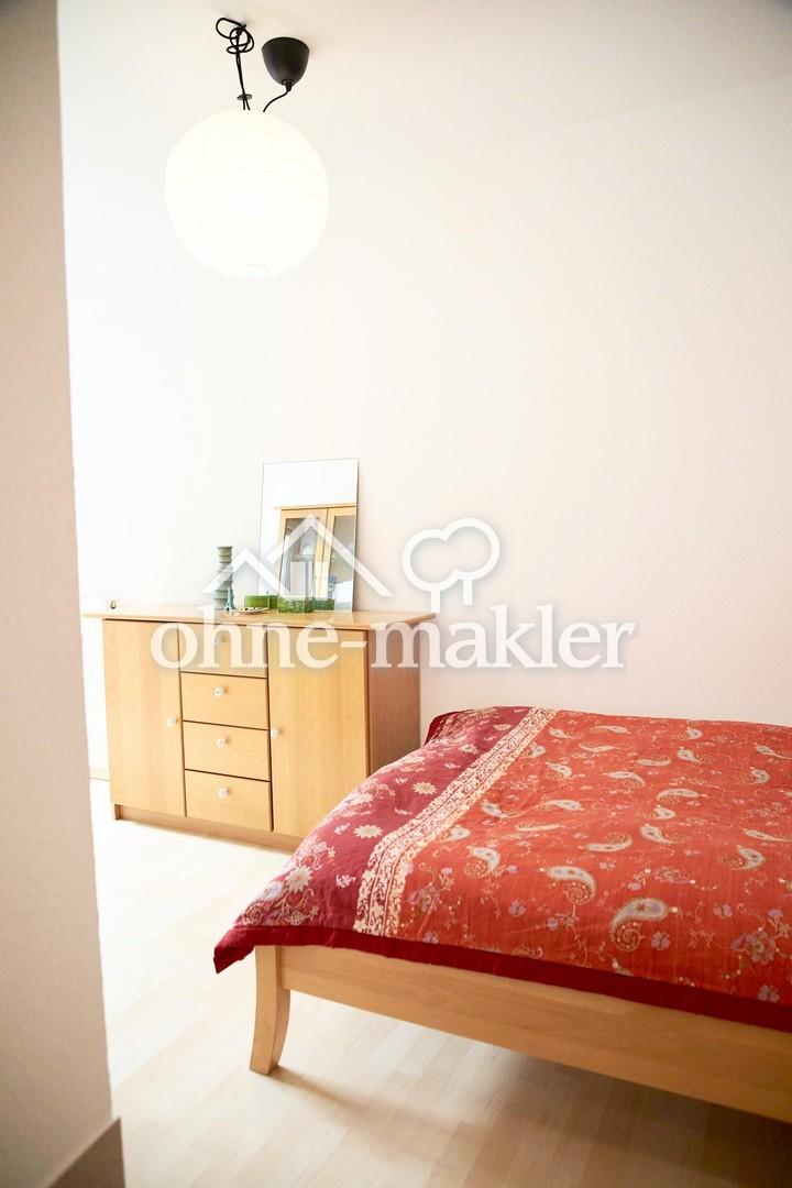 Möblierte 2-Zimmer-Wohnung mit Einbauküche und Carport in zentraler Lage - Photo 5
