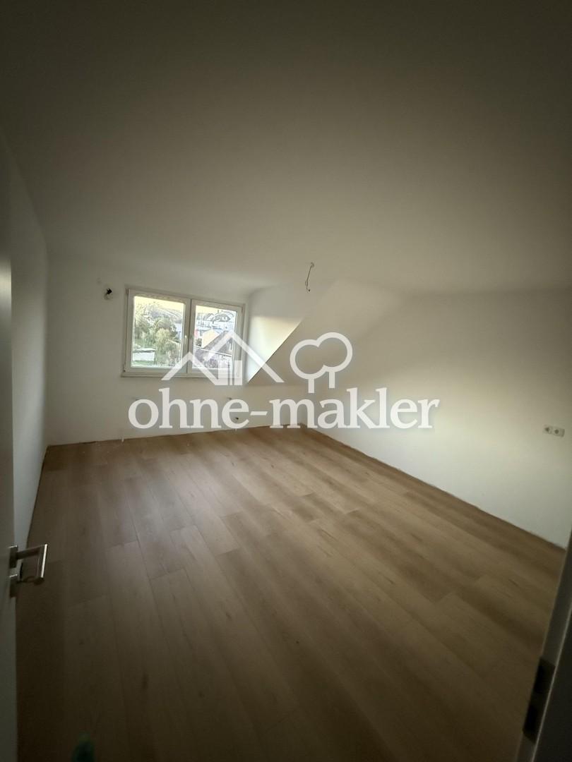 Frisch renovierte 3-Zimmer-Wohnung mit Stellplatz in Bendorf - Photo 1