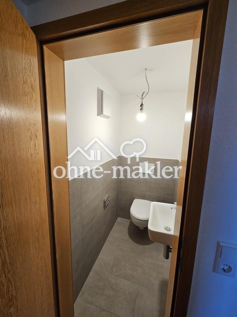 Schöne ELW in gehobenem Wohngebiet Salach Nord neu renoviert - Photo 2