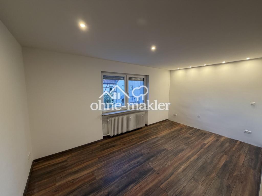 Großzügige 4-Zimmer Wohnung mit Balkon und hochwertiger Einbauküche in Nürnberg Katzwang - Foto 1