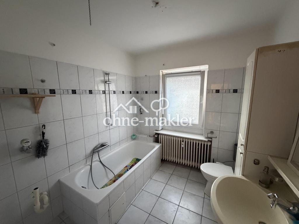 Großzügige 4-Zimmer Wohnung mit Balkon und hochwertiger Einbauküche in Nürnberg Katzwang - Foto 4