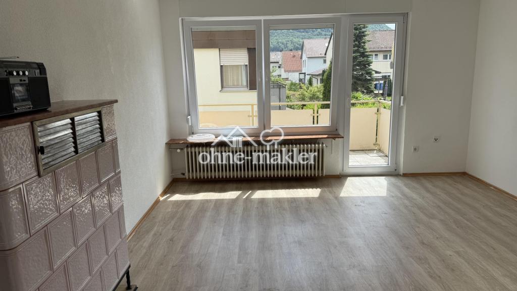 Sonnige 3 Zimmer Wohnung, Balkon, bevorzugt berufstätiges Paar, keine HT, Nichtraucher - Foto 1