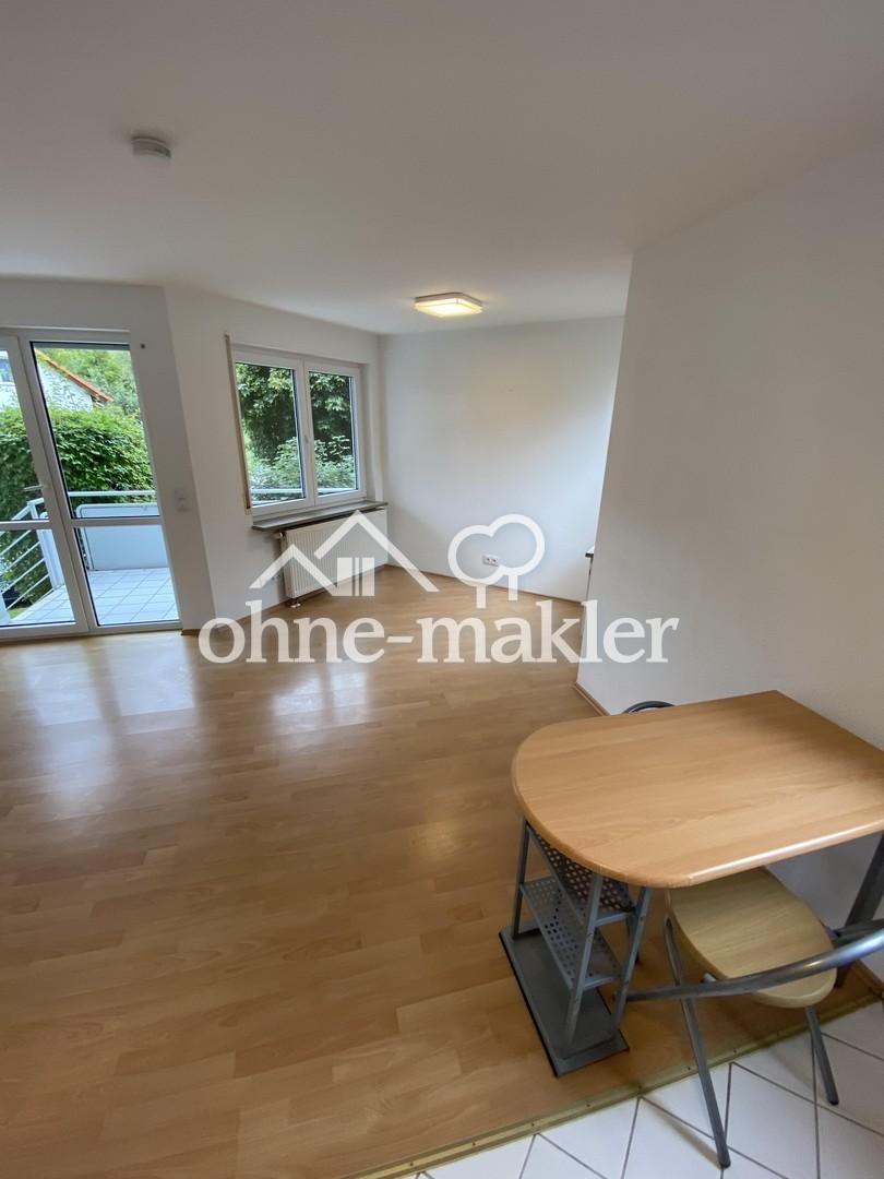 Sehr schöne 1 Zimmer Wohnung mit Balkon in Mönsheim! 5 min vom Porschezentrum entfernt! - Photo 1