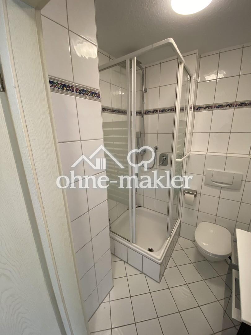 Sehr schöne 1 Zimmer Wohnung mit Balkon in Mönsheim! 5 min vom Porschezentrum entfernt! - Photo 3