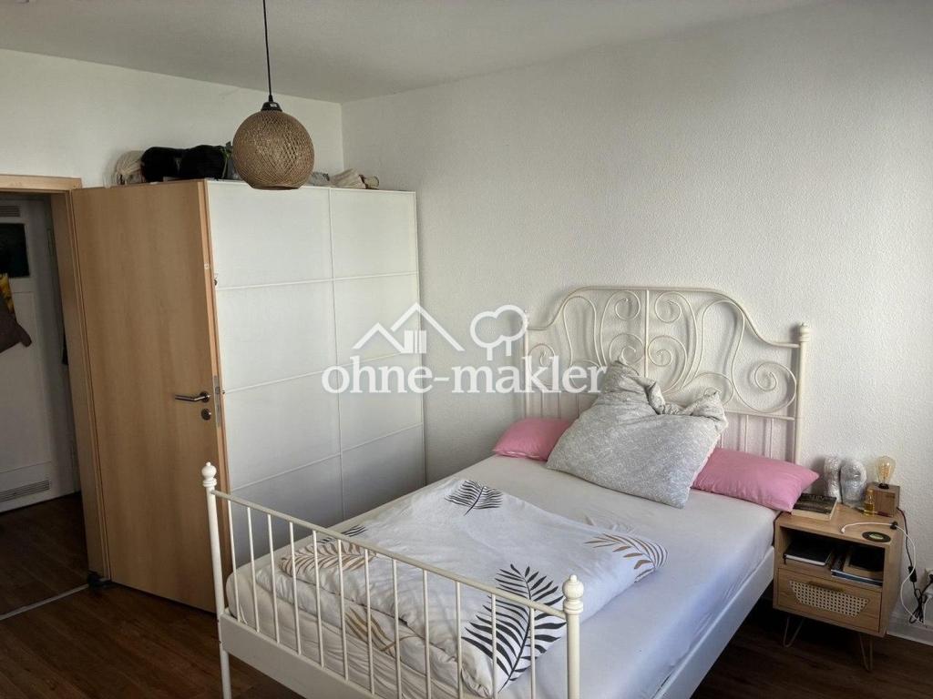 Helle, voll möblierte 2.5 -Zimmer-Wohnung mit Loggia in Stuttgart-Nord – befristete Untervermietung - Photo 5