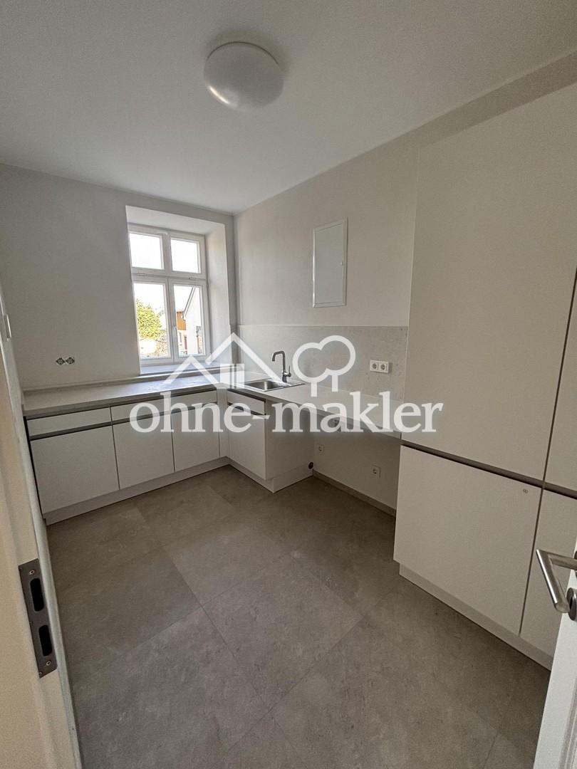 Erstbezug nach Sanierung - Große Maisonette Wohnung im Denkmalobjekt - Photo 2