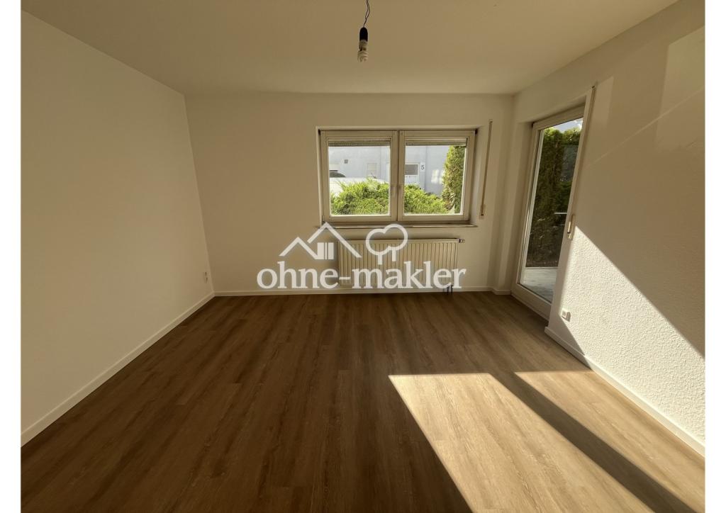 Hochwertig renovierte 2-Zimmer-Wohnung mit neuer Premium-Küche, modernem Bad und großer Terrasse - Photo 1
