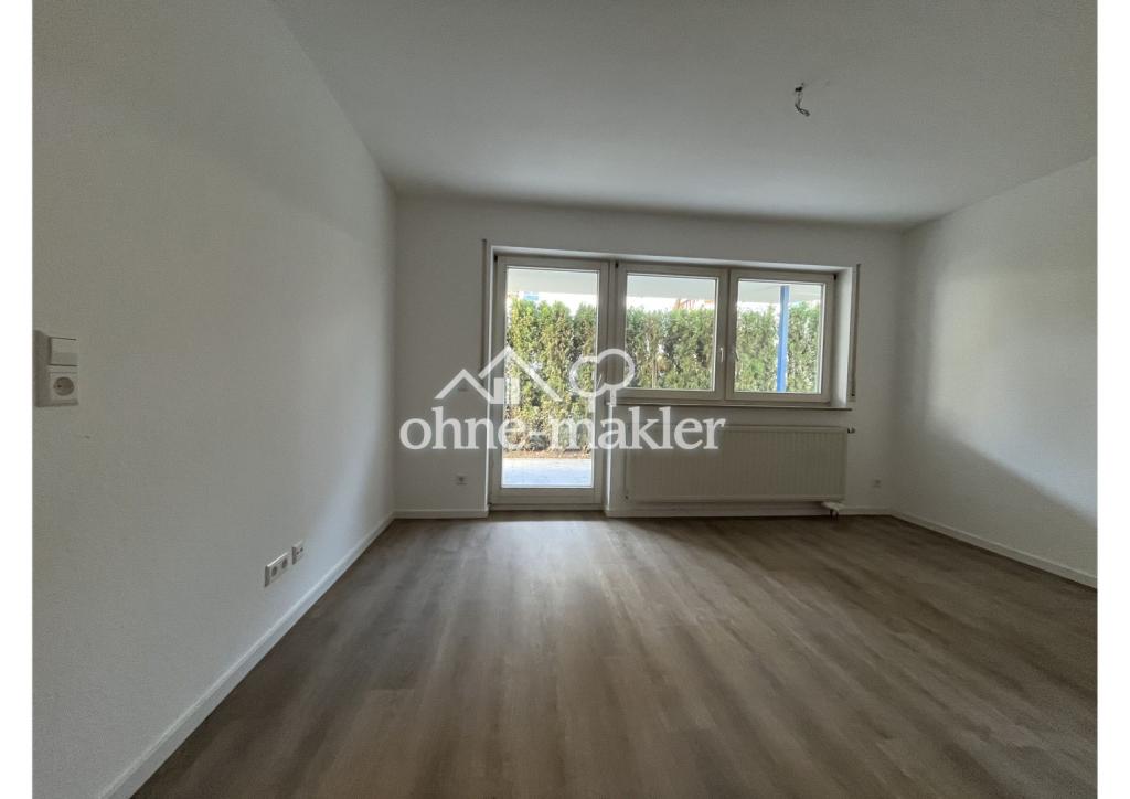 Hochwertig renovierte 2-Zimmer-Wohnung mit neuer Premium-Küche, modernem Bad und großer Terrasse - Photo 2