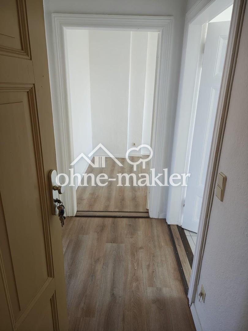Helle 2-Zimmer-Dachgeschosswohnung mit großer Wohnküche in Fürstenwalde/Spree - Photo 5