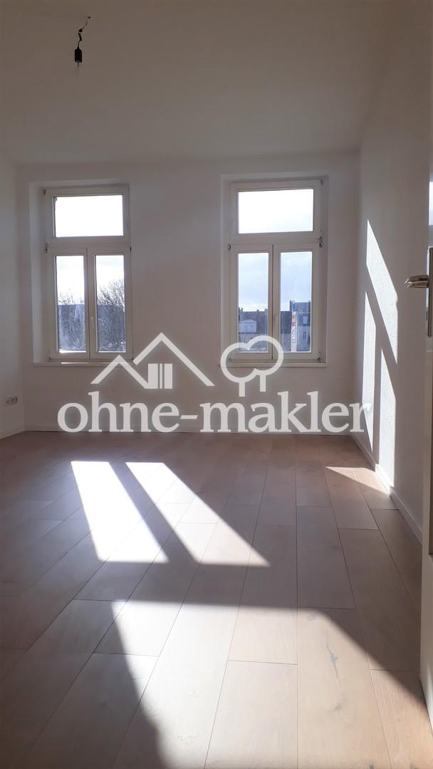 helle, sanierte 3-Raum Wohnung mit Einbauküche ab 01.10. oder 01.11 - Photo 2