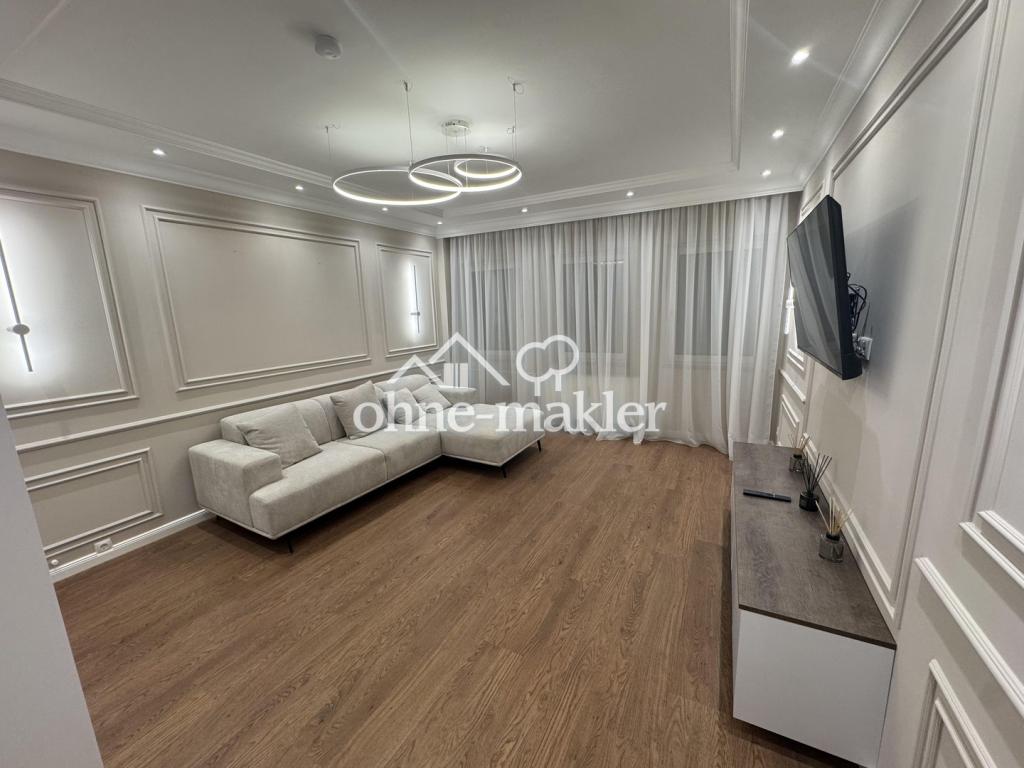 Hochwertig möblierte 2-Zimmer-Wohnung mit Balkon, Einbauschränken & elektrischen Rollläden - Foto 2