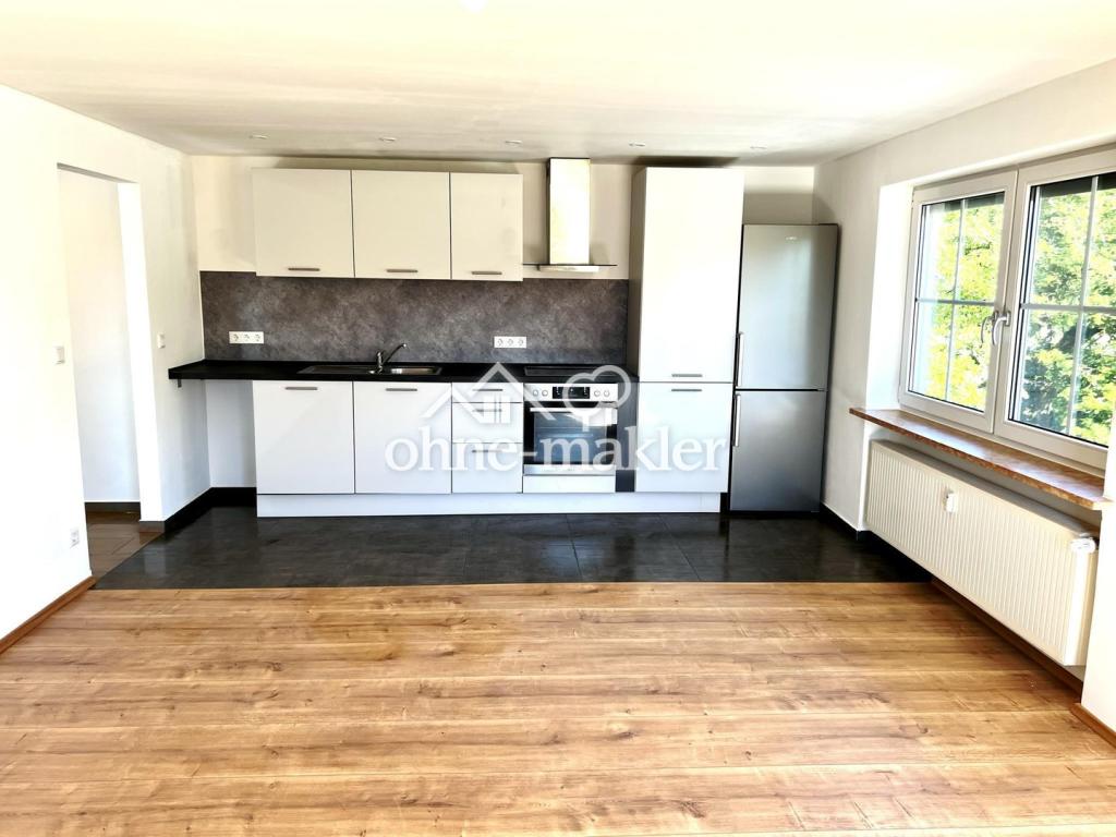 Wohntraum im Grünen: Moderne, ruhige 2-Zi-Whg mit toller Dachterrasse, neuer Küche und Regendusche - Photo 2