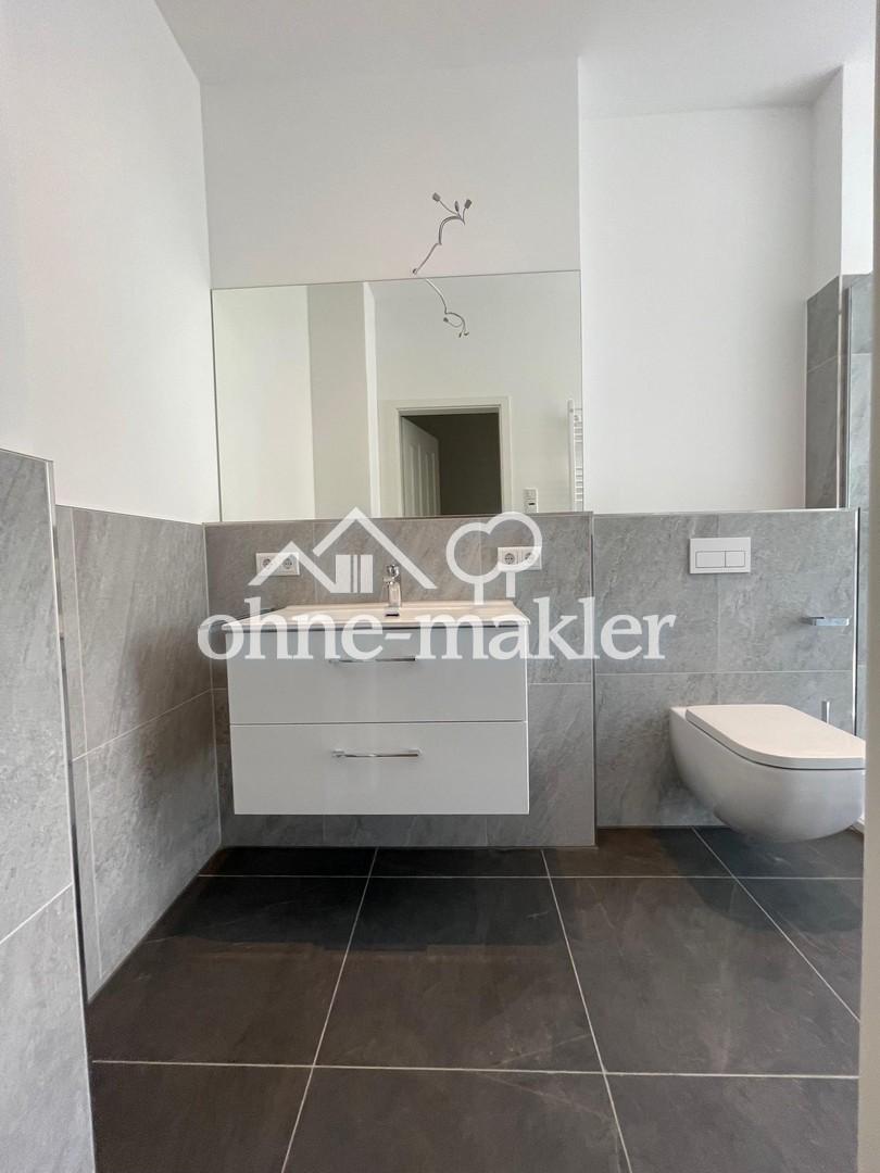 Neu sanierte 3-Zimmer-Wohnung mit großem Balkon - Photo 3