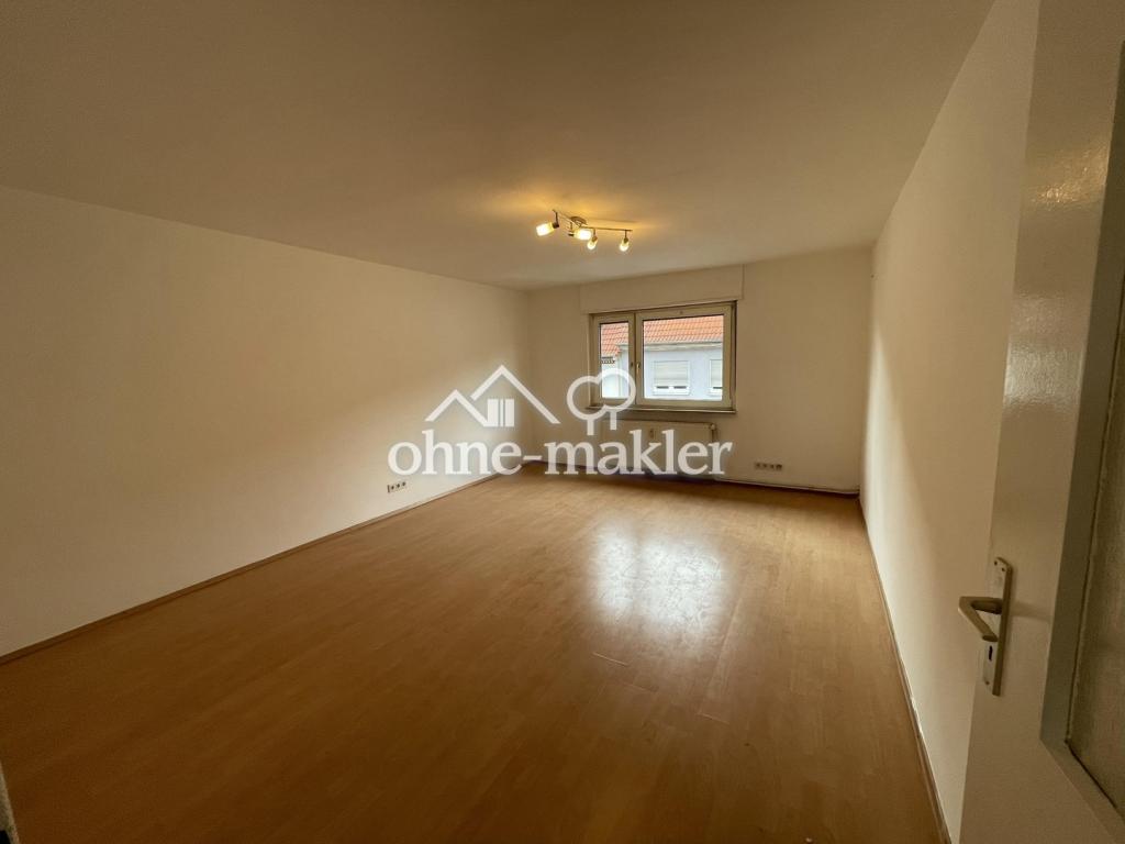 2-Zimmerwohnung in zentraler Lage mit EBK - Photo 1