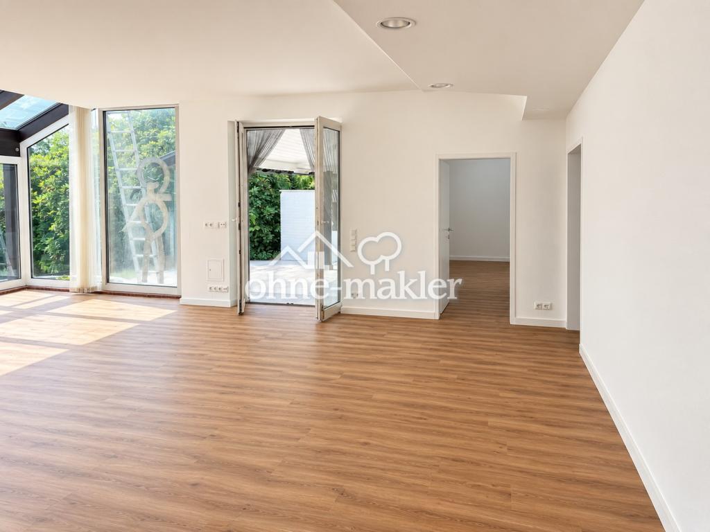 Großzügige Gartenwohnung mit außergewöhnlichem Wohnbereich, Terrasse und direktem Blick ins Grüne - Foto 2