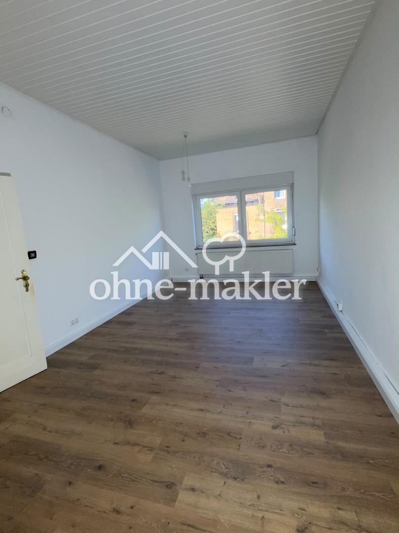 Gepflegte 2-Zimmer-Wohnung mit neuwertiger Einbauküche in Heilbronn-Südstraße - Photo 1