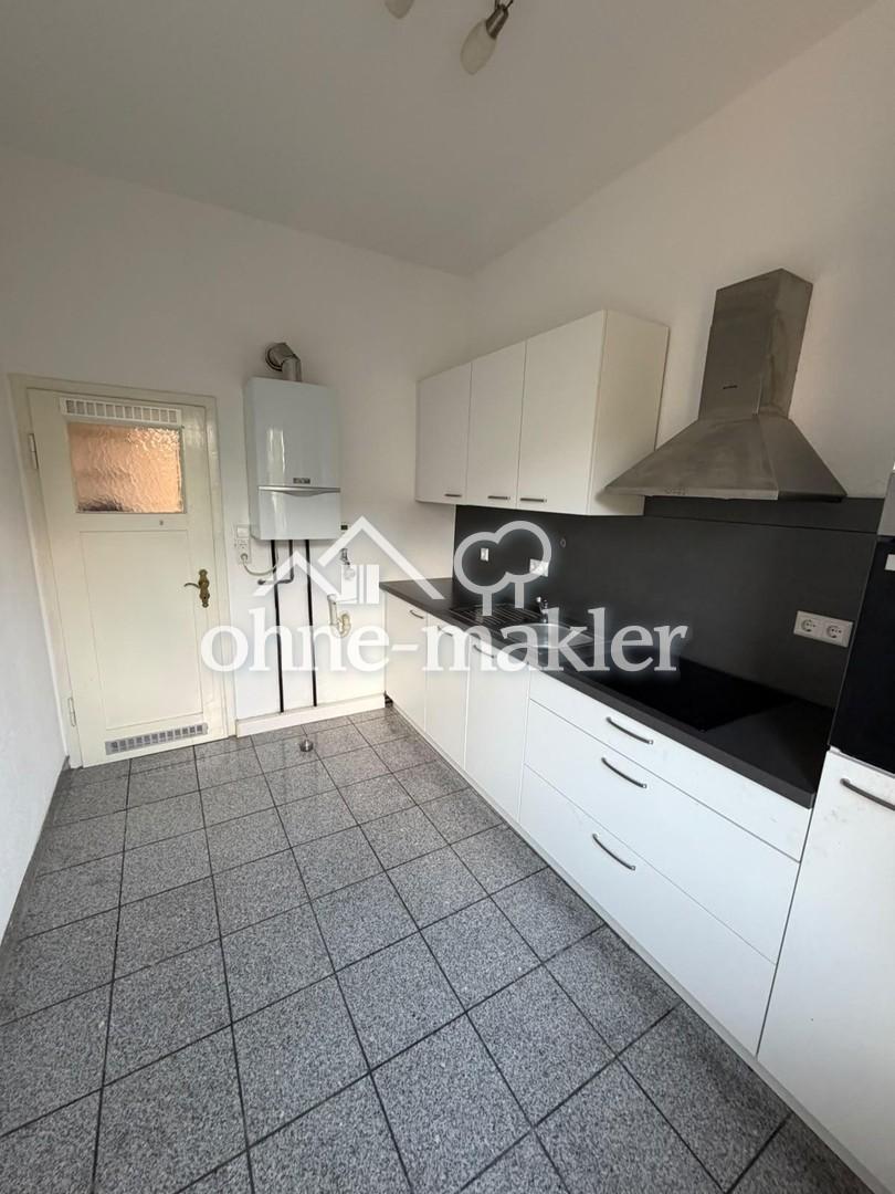 Gepflegte 2-Zimmer-Wohnung mit neuwertiger Einbauküche in Heilbronn-Südstraße - Photo 4