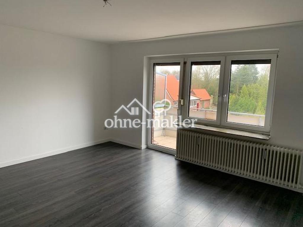 Helle 3-Zimmer-Wohnung mit Einbauküche, Balkon und Stellplatz - Photo 1