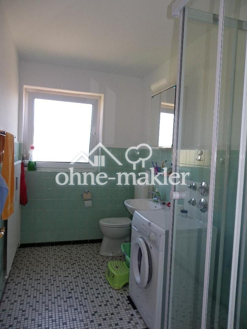 Helle 3-Zimmer-Wohnung mit Einbauküche, Balkon und Stellplatz - Photo 5