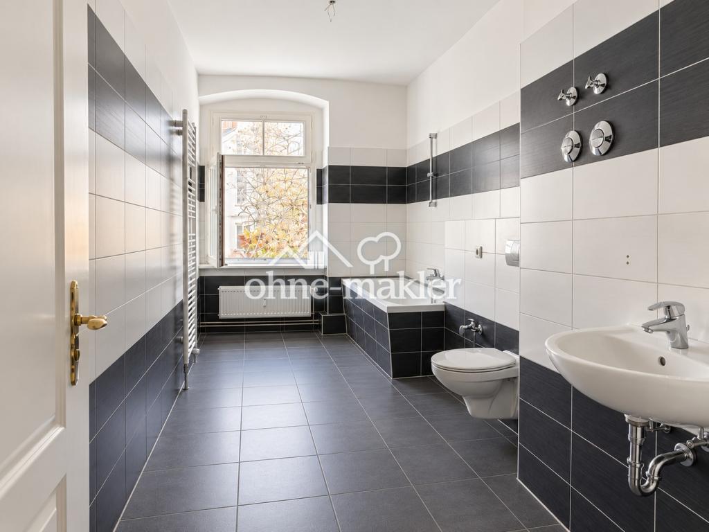 Am Kotti: Sanierte 4-Zimmer-Altbauwohnung mit neuer Einbauküche - Foto 3