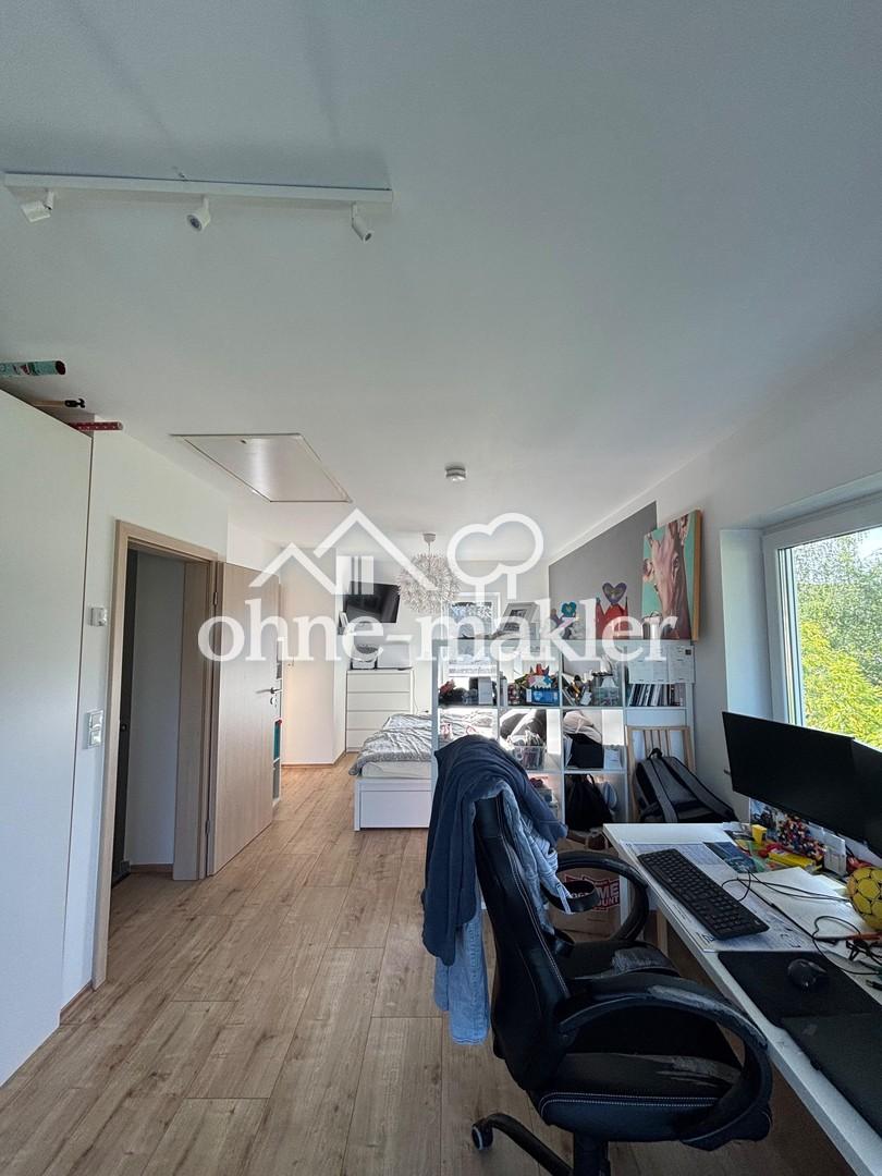 Energieeffiziente Doppelhaushälfte in Bergisch Gladbach - Foto 4