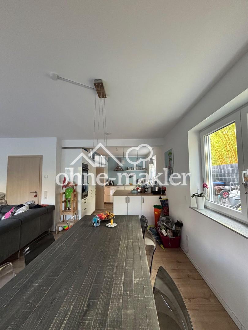 Energieeffiziente Doppelhaushälfte in Bergisch Gladbach - Foto 2