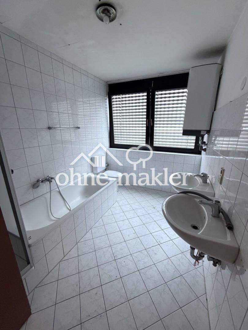 Großzügige 5-Zimmer-Wohnung mit Balkon - umfassend renoviert. - Foto 1