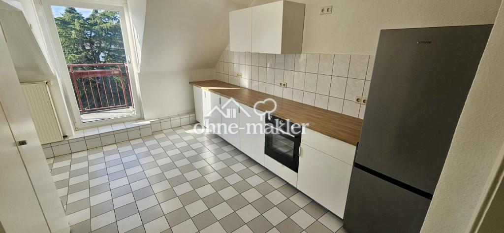 Kernsanierte 3-Zimmer-DG-Wohnung mit Wohnküche, neuer EBK und Sonnenterrasse in Eller - Foto 2