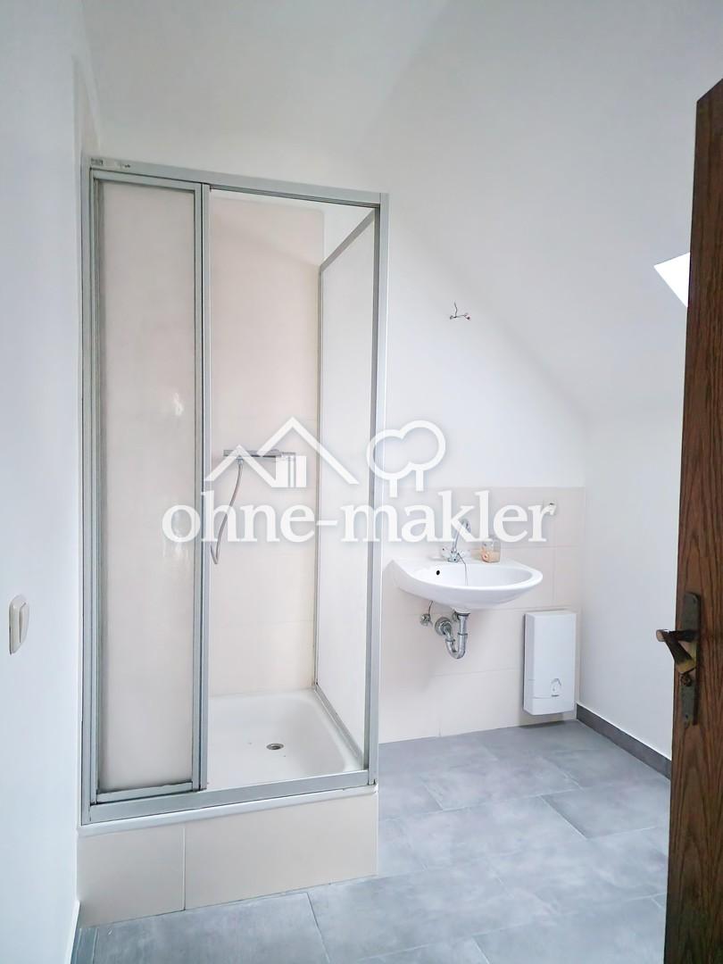 Diesdorf - Traumhaftes 4 Zimmer Haus mit Garage und Garten ab sofort zu vermieten - Photo 5