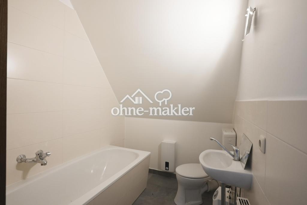 Diesdorf - Traumhaftes 4 Zimmer Haus mit Garage und Garten ab sofort zu vermieten - Photo 4