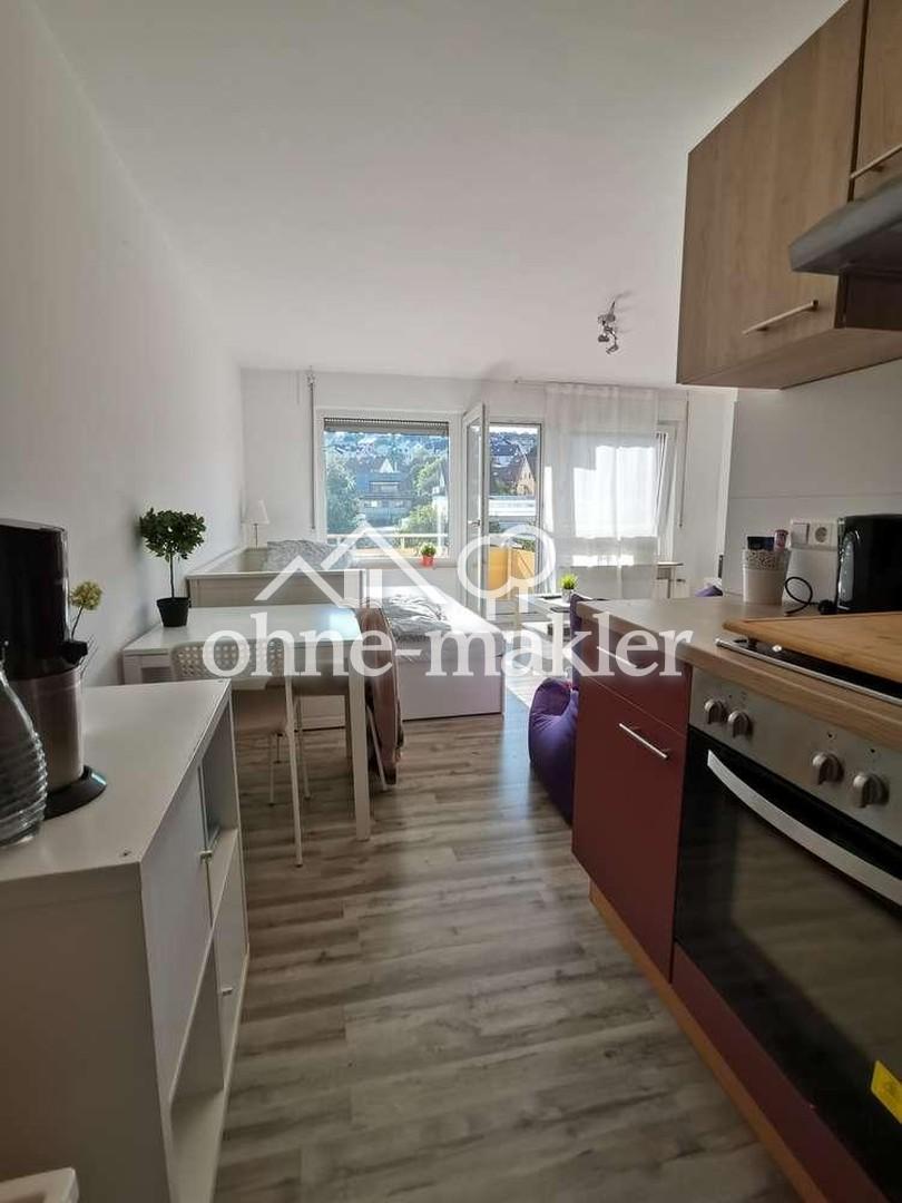 1 Zimmer Wohnung - Renoviert und liebevoll eingerichtet - Photo 2