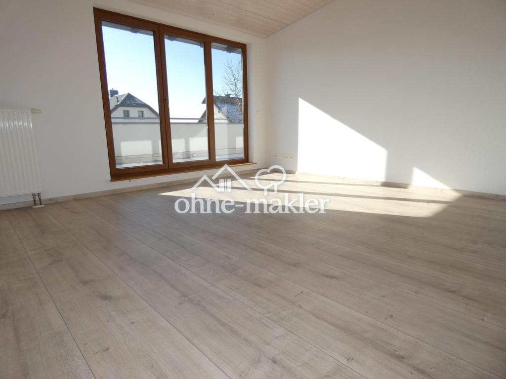Hochwertige 3-Raum-Dachgeschosswohnung mit großer Dachterrasse in ruhiger Top-Lage - Photo 1