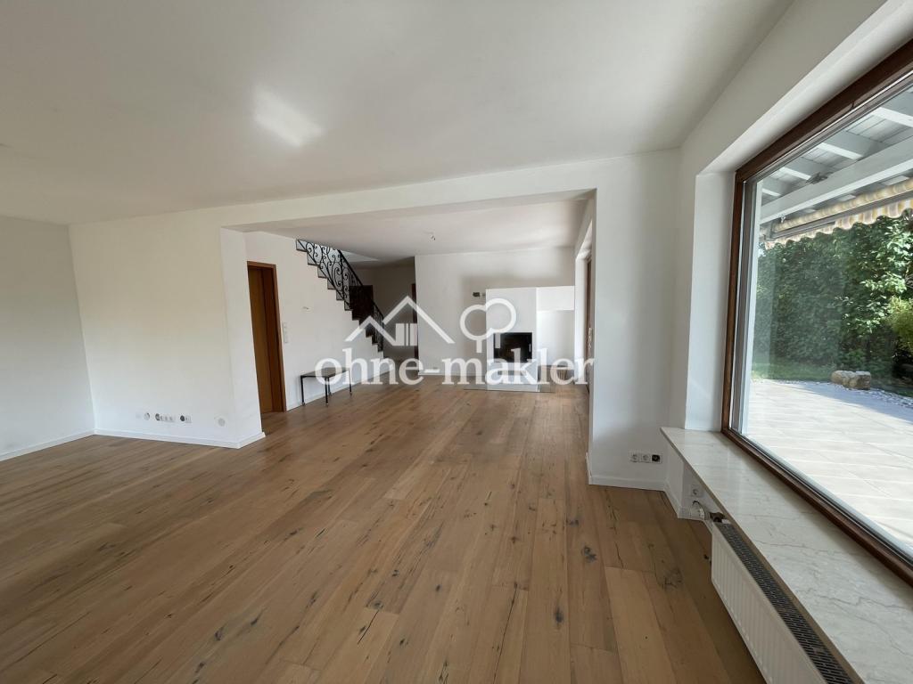 Großzügiges Einfamilienhaus mit Garten, Kamin & Garage in Wörthsee / Steinebach - Foto 2
