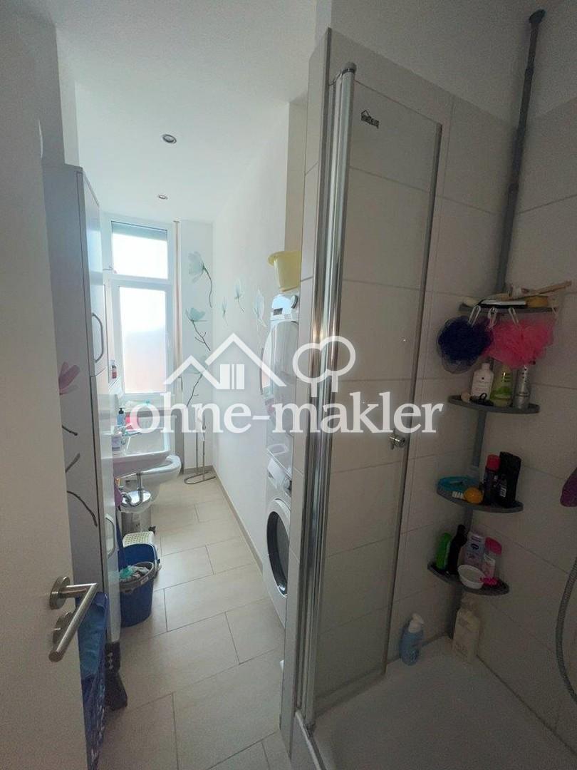 3-Zimmer-Wohnung mit Einbauküche in Stilaltbau *** Südwest-Balkon ab 2027 - Photo 4