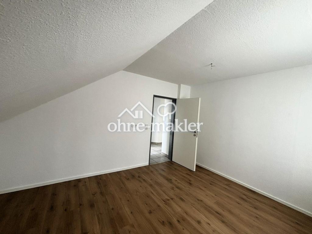 Frisch renovierte 3-Zimmer-DG-Wohnung mit Gemeinschaftsgarten und Stellplatz in Horstmar - Foto 2
