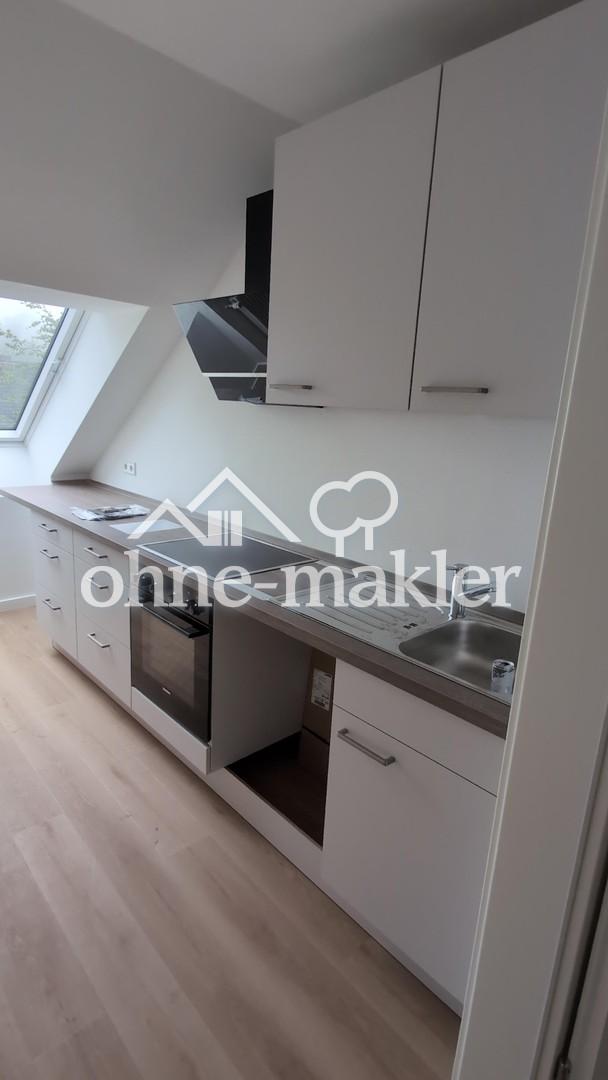 Helle 2-Zimmer-Wohnung (DG, ca. 70m², Erstbezug!) - Photo 3