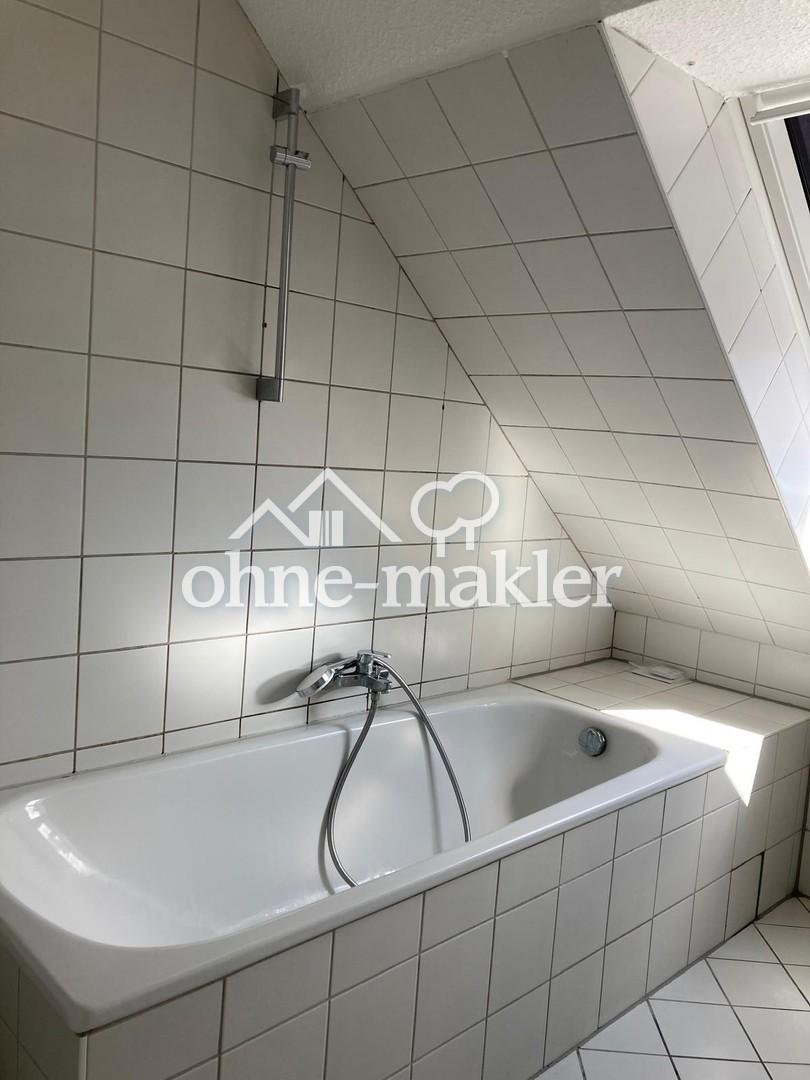 Helle DG Wohnung , 4 Zimmer, in Mannheim Käfertal - Photo 1